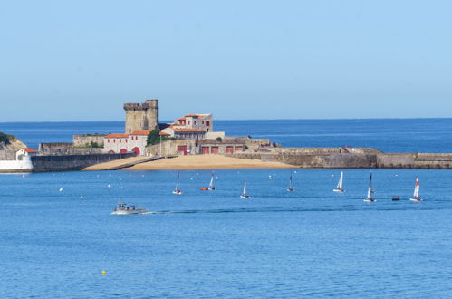 Foto 18 - Appartamento con 1 camera da letto a Saint-Jean-de-Luz con terrazza e vista mare