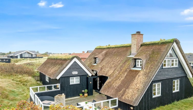 Photo 1 - Maison de 3 chambres à Rindby Strand avec terrasse et sauna