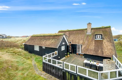 Photo 3 - Maison de 3 chambres à Rindby Strand avec terrasse et sauna