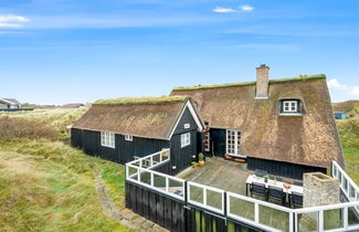 Photo 3 - Maison de 3 chambres à Rindby Strand avec terrasse et sauna