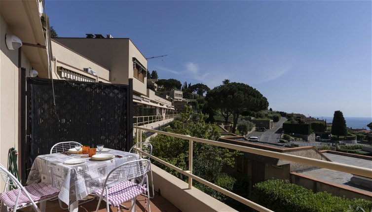 Foto 1 - Casa de 1 habitación en Finale Ligure con terraza y vistas al mar