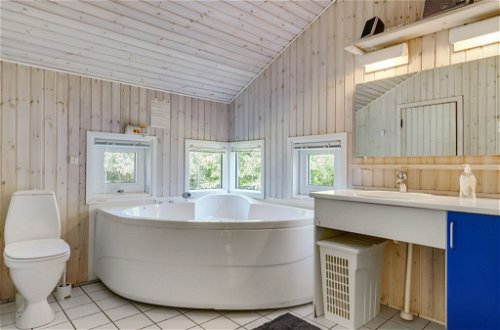 Foto 23 - Haus mit 4 Schlafzimmern in Vejers Strand mit sauna