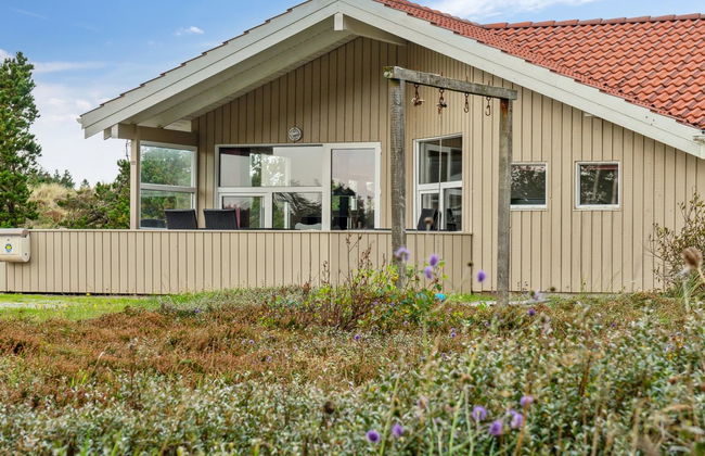 Casa de 4 quartos em Klitmøller com piscina privada e terraço - Foto 12