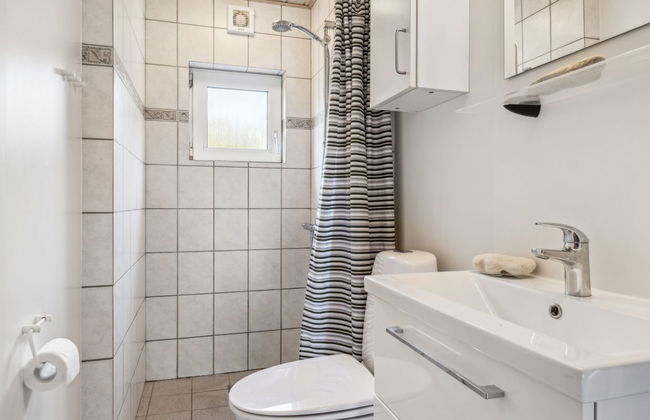 Casa de 4 quartos em Klitmøller com piscina privada e terraço - Foto 25