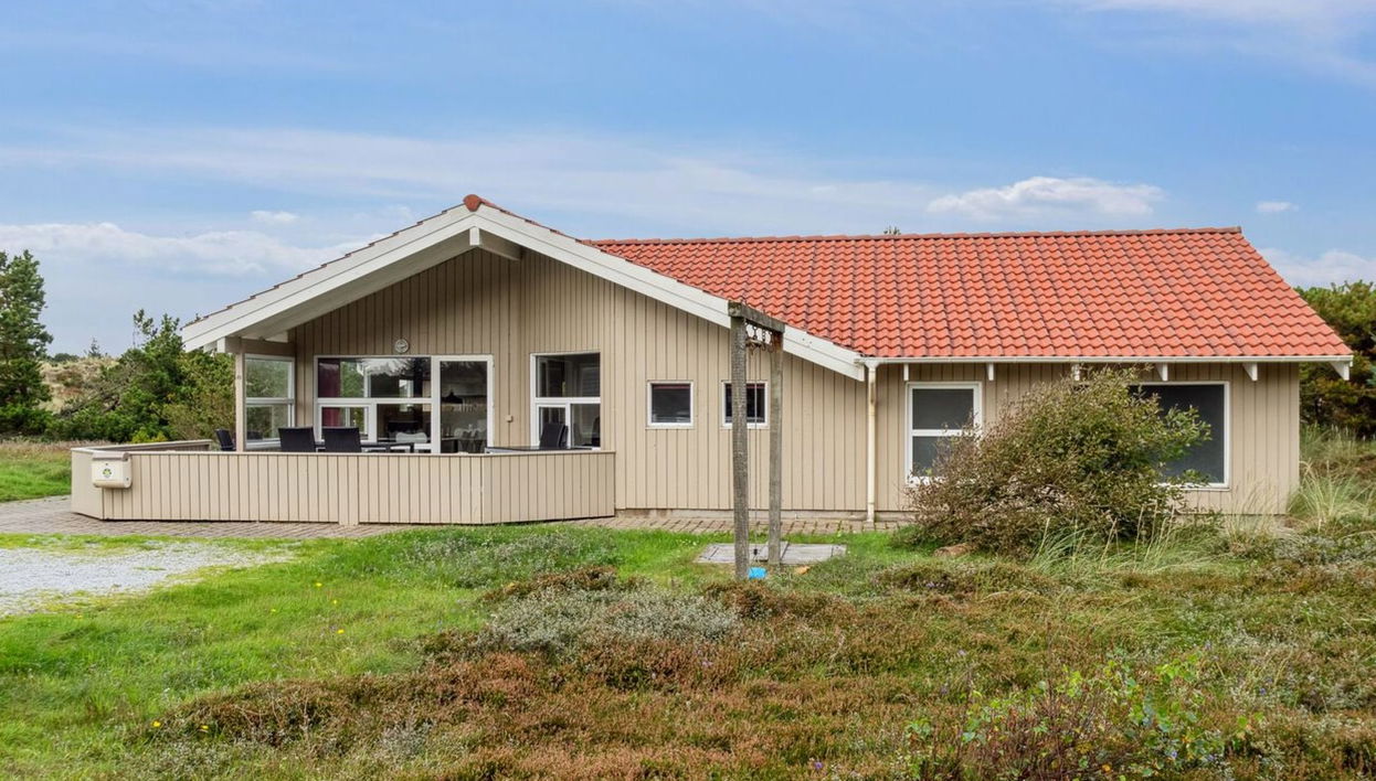 Casa con 4 camere da letto a Klitmøller con piscina privata e terrazza - Foto 1