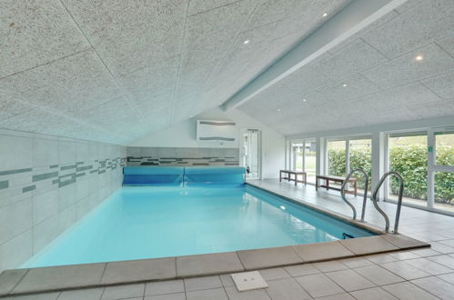 Foto 2 - Casa de 3 habitaciones en Væggerløse con piscina privada y terraza