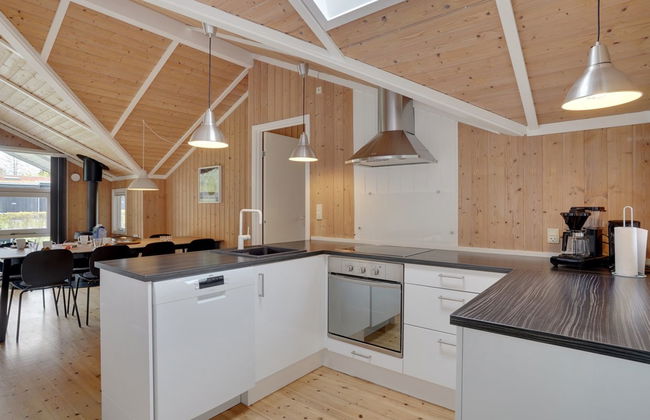 3 bedroom House in Væggerløse with private pool and terrace - Photo 16