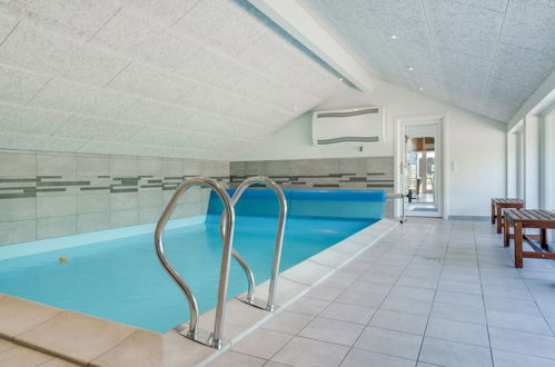 Photo 4 - Maison de 3 chambres à Væggerløse avec piscine privée et terrasse