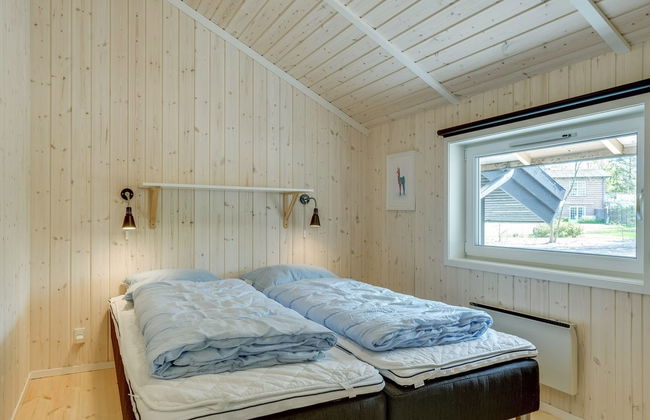 3 bedroom House in Væggerløse with private pool and terrace - Photo 9