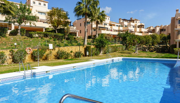 Foto 1 - Apartamento de 2 quartos em Marbella com piscina e vistas do mar