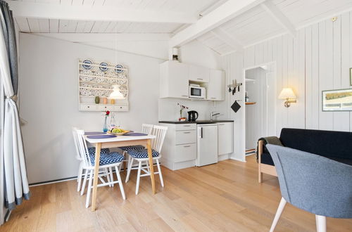 Foto 20 - Apartamento de 1 quarto em Allinge com piscina e terraço
