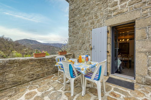 Photo 18 - Maison de 1 chambre à Sainte-Marguerite-Lafigère avec jardin et terrasse