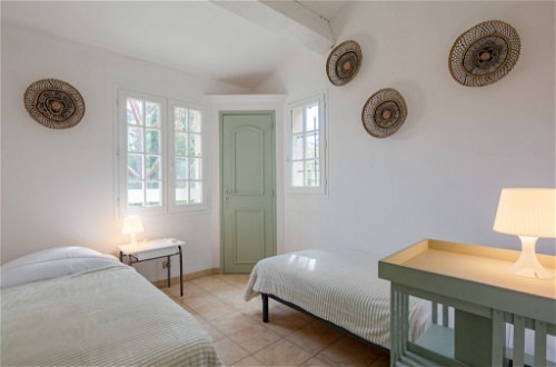 Foto 15 - Casa con 4 camere da letto a Sainte-Maxime con vista mare