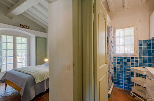 Foto 11 - Haus mit 4 Schlafzimmern in Sainte-Maxime mit blick aufs meer