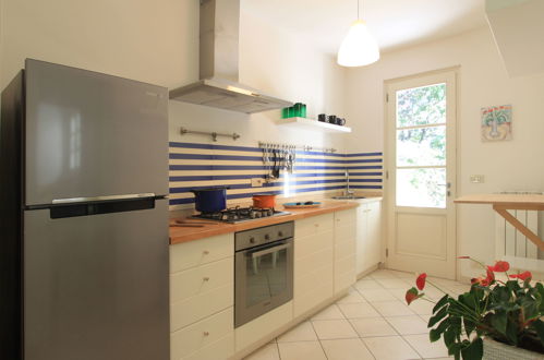 Photo 5 - 3 bedroom House in Forte dei Marmi with garden and terrace