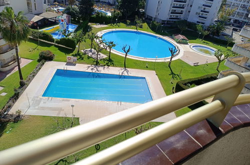 Foto 1 - Apartamento de 2 habitaciones en Salou con piscina y jardín