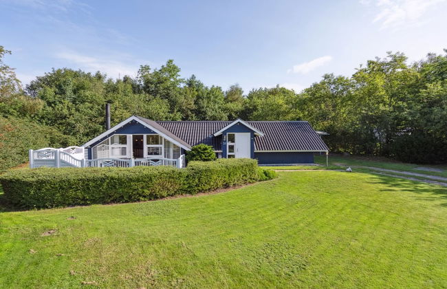 "Ines" - 25km from the sea - Foto 1