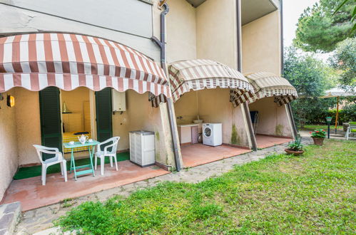 Foto 52 - Casa de 2 habitaciones en Castiglione della Pescaia con jardín y vistas al mar