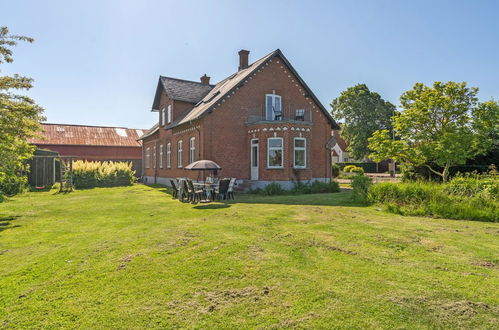 Photo 36 - Maison de 6 chambres à Tranekær avec terrasse