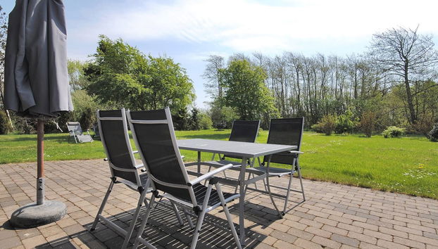 Casa de 4 habitaciones en Thyholm con terraza - Foto 2