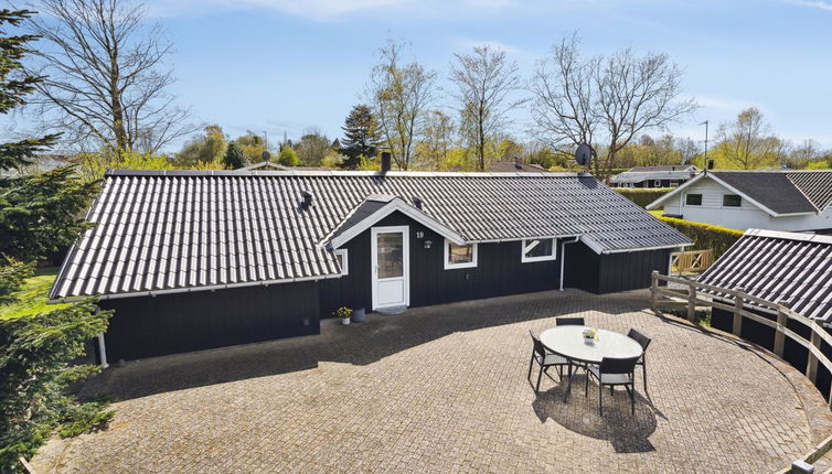 Photo 1 - Maison de 3 chambres à Hejls avec terrasse et sauna