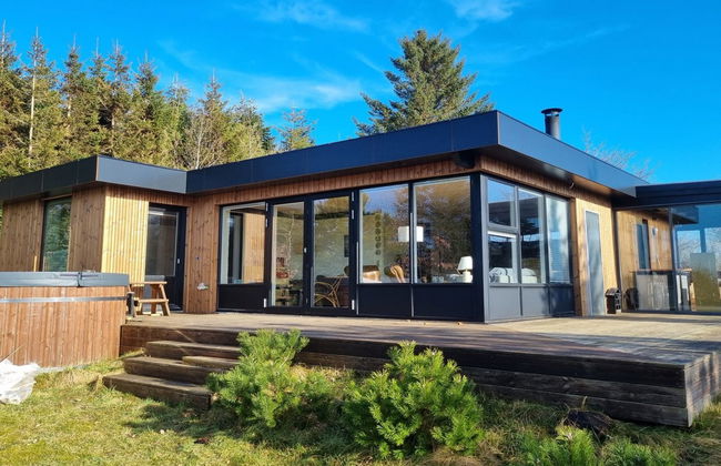 Casa de 2 quartos em Roslev com terraço e banheira de hidromassagem - Foto 1