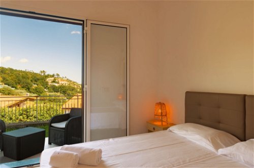 Foto 20 - Apartamento de 2 quartos em Tovo San Giacomo com piscina privada e vistas do mar
