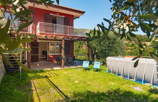 Photo 1 - Appartement de 2 chambres à Tovo San Giacomo avec piscine privée et vues à la mer