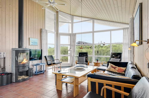 Foto 5 - Casa de 3 quartos em Harrerenden com terraço e sauna