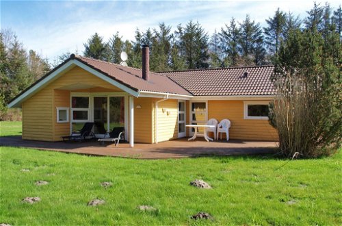 Foto 1 - Casa de 3 habitaciones en Strandby con terraza y sauna