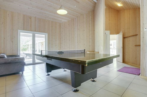 Photo 18 - Maison de 6 chambres à Rødby avec piscine privée et terrasse