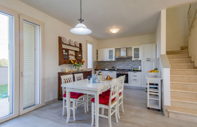 Casa de 3 quartos em Bientina com jardim - Foto 9