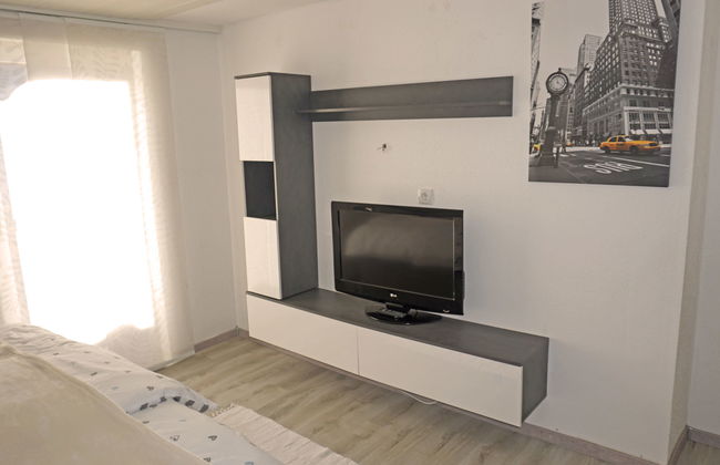 2 bedroom Apartment in Seefeld in Tirol with garden - Photo 13