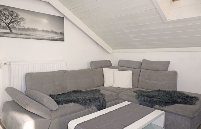 2 bedroom Apartment in Seefeld in Tirol with garden - Photo 11