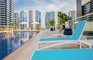 Foto 6 - Royal Regency Suites