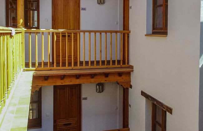Alhambra Apartamentos Turisticos - Foto 5