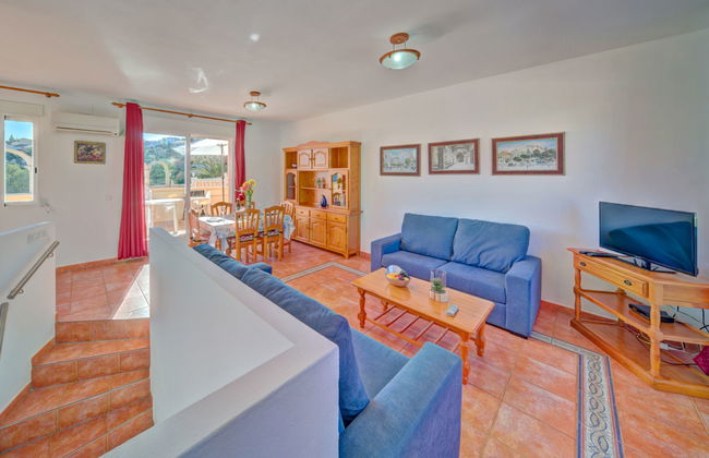 Appartement de 3 chambres à Calp avec piscine et terrasse - Photo 4