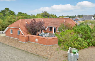 Foto 1 - Casa de 4 quartos em Blåvand com piscina privada e terraço