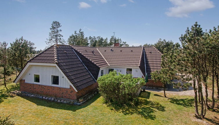 Foto 1 - Casa de 4 quartos em Vejers Strand com piscina privada e terraço