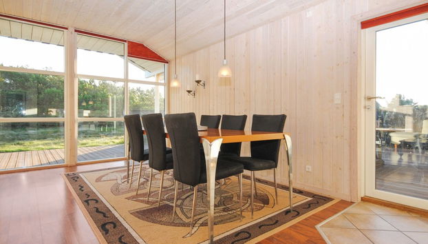 Casa de 5 habitaciones en Klitmøller con terraza y sauna - Foto 3