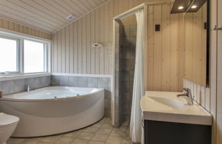 Foto 2 - Casa de 3 quartos em Rindby Strand com sauna