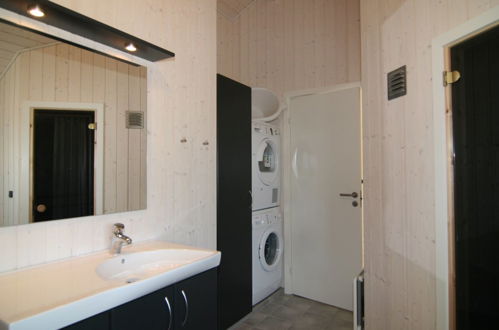 Photo 13 - 3 bedroom House in Rindby Strand with sauna