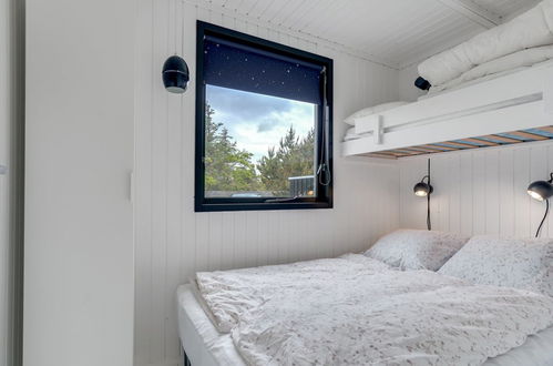 Foto 7 - Casa con 4 camere da letto a Blokhus con terrazza e vasca idromassaggio