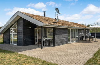 Foto 1 - Casa de 4 quartos em Saltum com terraço e sauna