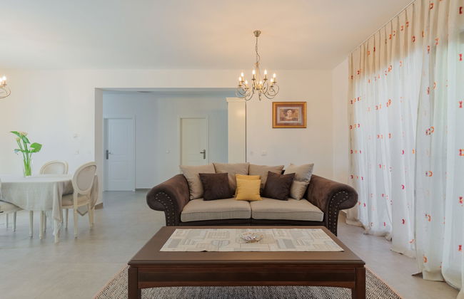 Casa de 4 quartos em Poličnik com piscina privada e jardim - Foto 15