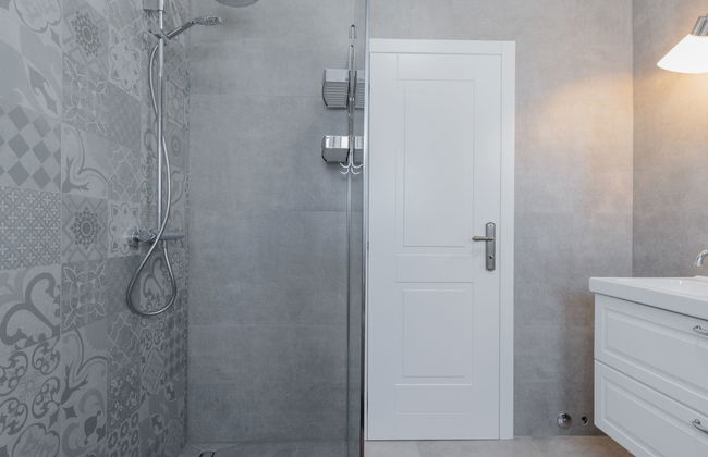 Casa de 4 quartos em Poličnik com piscina privada e jardim - Foto 31