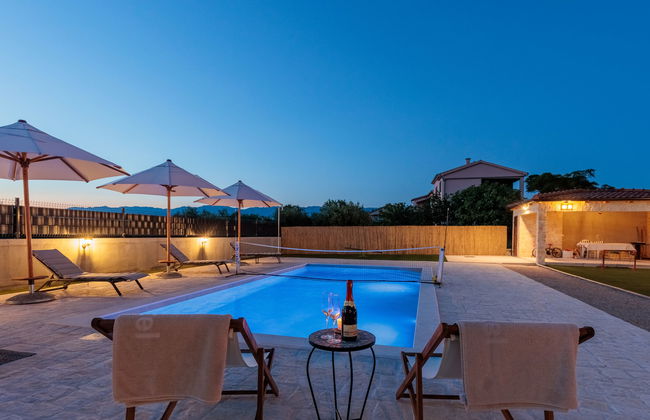 Casa de 4 quartos em Poličnik com piscina privada e jardim - Foto 37