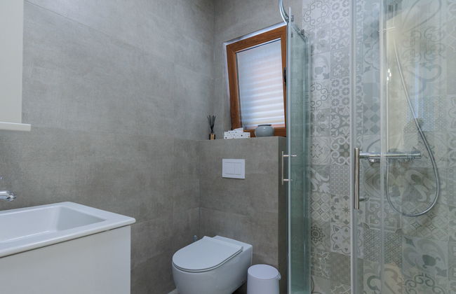 Casa de 4 quartos em Poličnik com piscina privada e jardim - Foto 20
