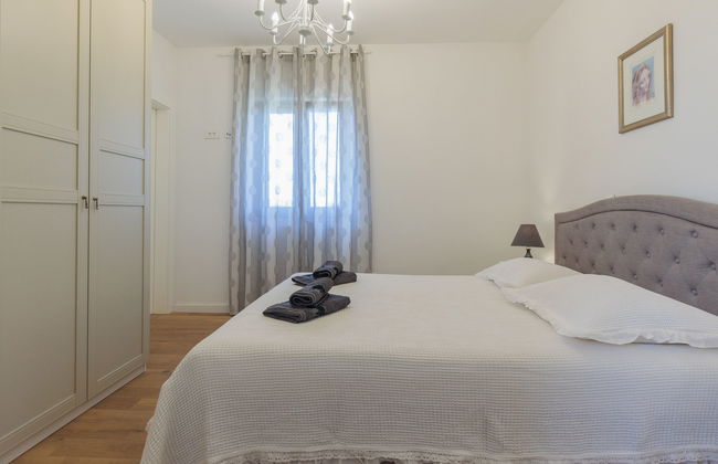 Casa de 4 quartos em Poličnik com piscina privada e jardim - Foto 6