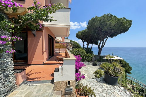 Foto 5 - Apartamento de 2 quartos em Varazze com jardim e vistas do mar